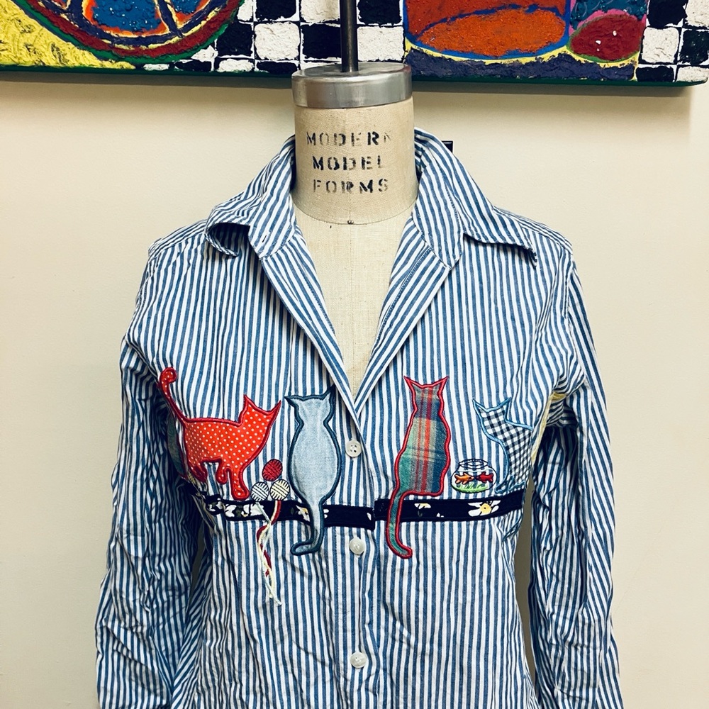 Two Twenty Blue and White Striped Cat Top